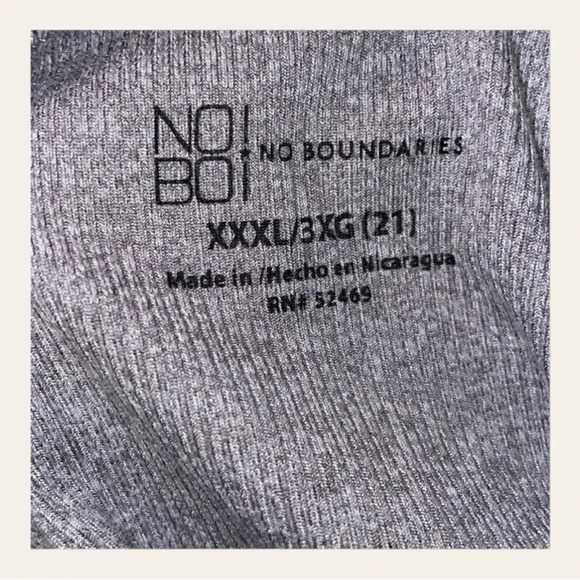 No BOUNDARIES LONG SLEEVE RIBBED TOP GRAY IN COLOR SIZE 3X (21)โ - Picture 4 of 7